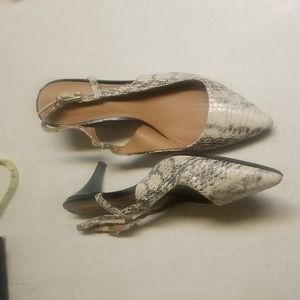 New Calvin Klein Patsi Snakeskin Slingback Low Heels Pointed Toe size 8